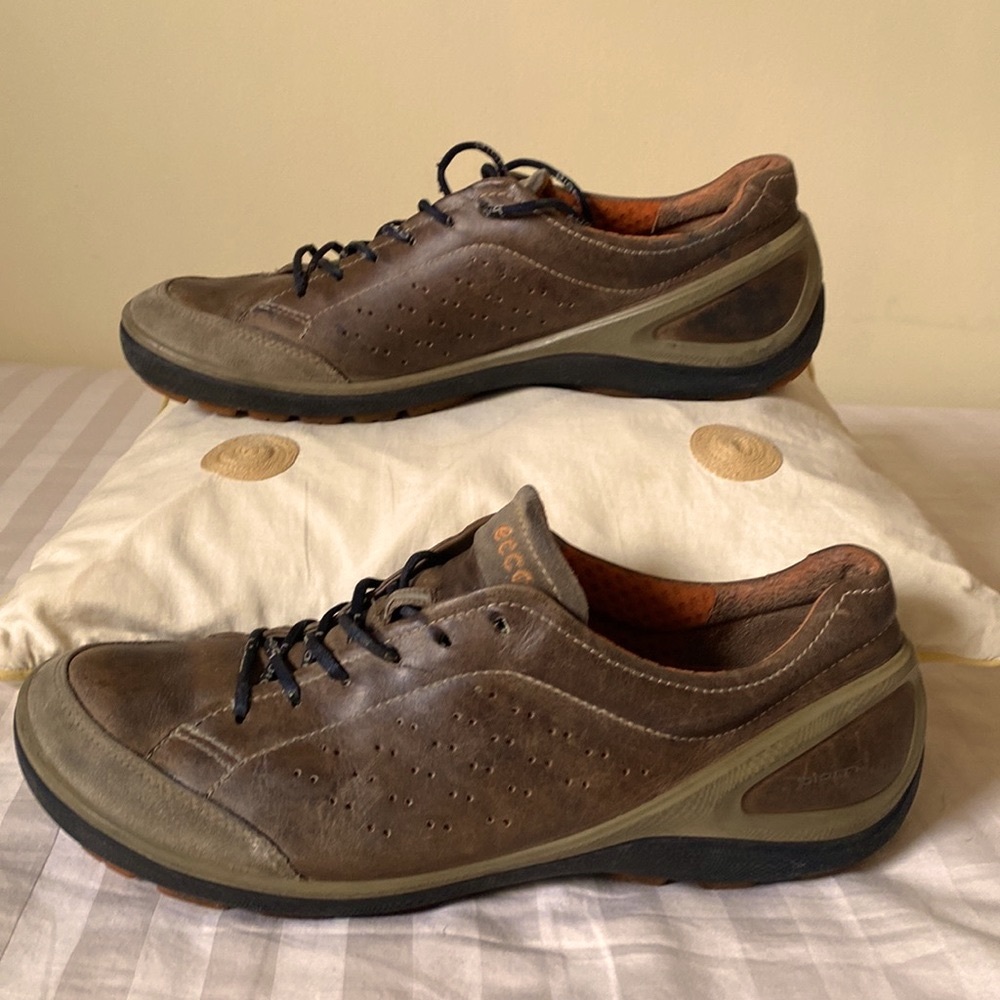 ECCO Biom Mens All-Leather uppers shoes Sz. 44